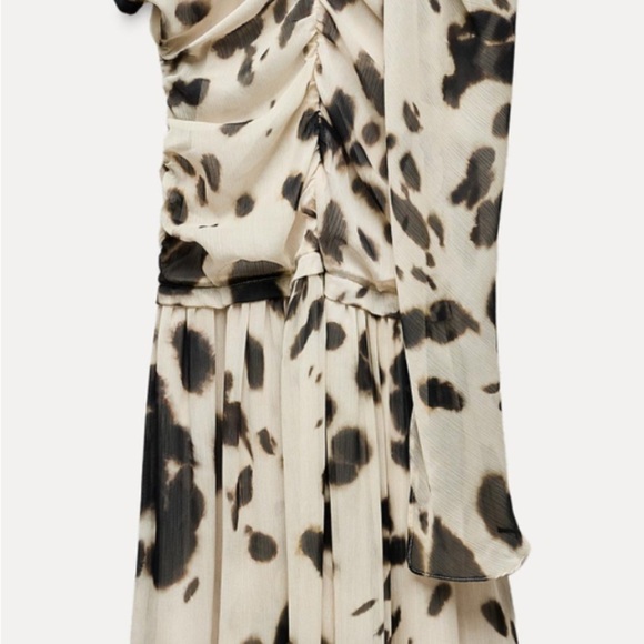 ZARA VOLUMINOUS ANIMAL PRINT DRESS BLACK/IVORY 
 #zara limited #chic dress - Picture 7 of 8